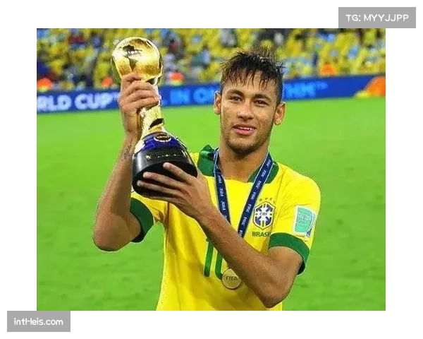 内马尔触球训练复出在即，目标重返国家队