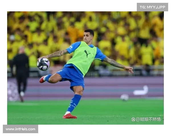 冬窗44名球员完成注册，巴萨免签坎塞洛