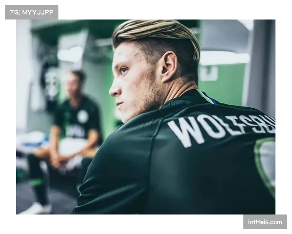 多特蒙德客场绝杀沃尔夫斯堡,豪取联赛五连胜紧追榜首 多特蒙德客场绝杀沃尔夫斯堡,豪取联赛五连胜紧追榜首